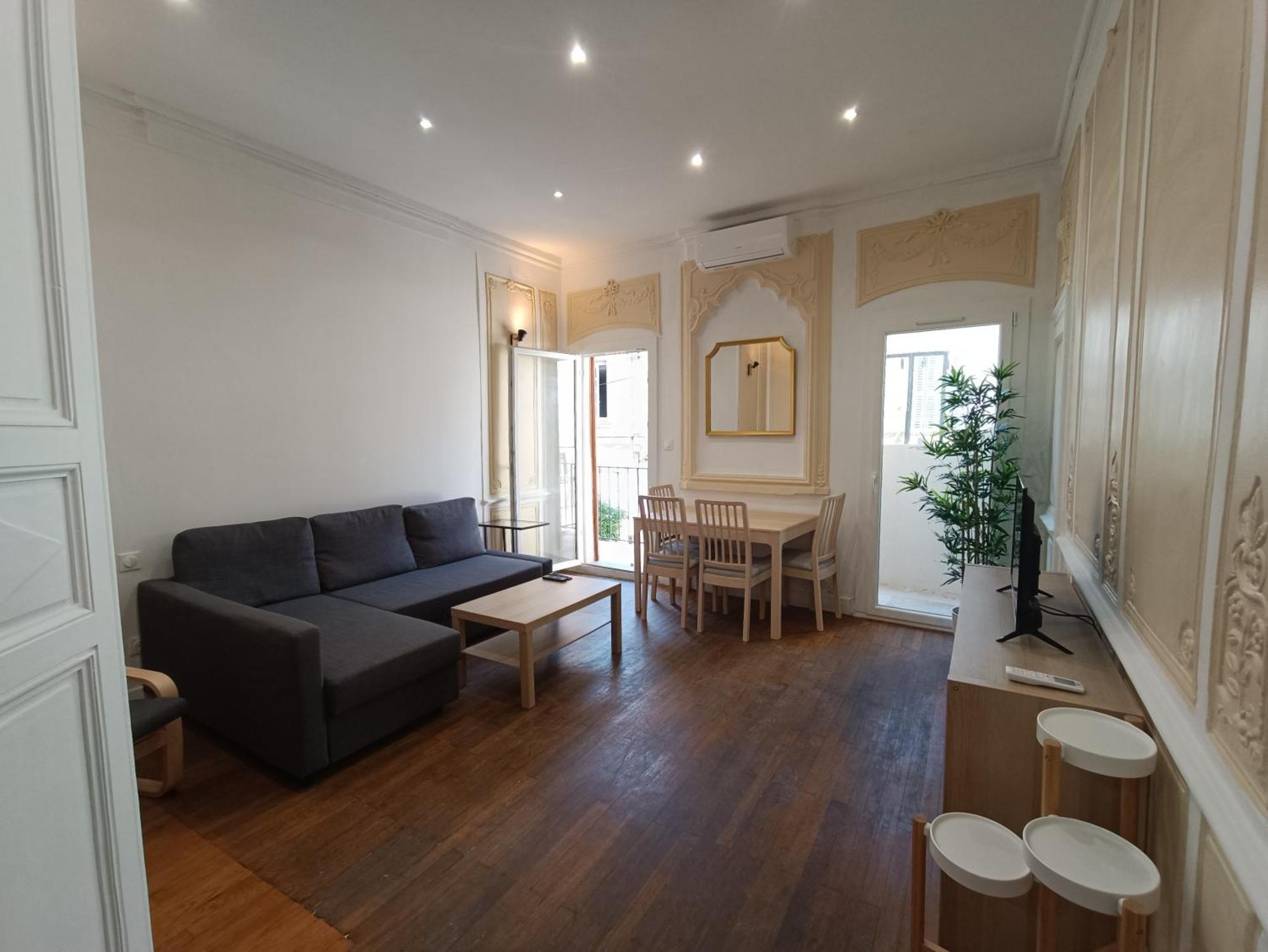 Appartements Et Studio Renoves En 2022, Intra Muros Αβινιόν Εξωτερικό φωτογραφία