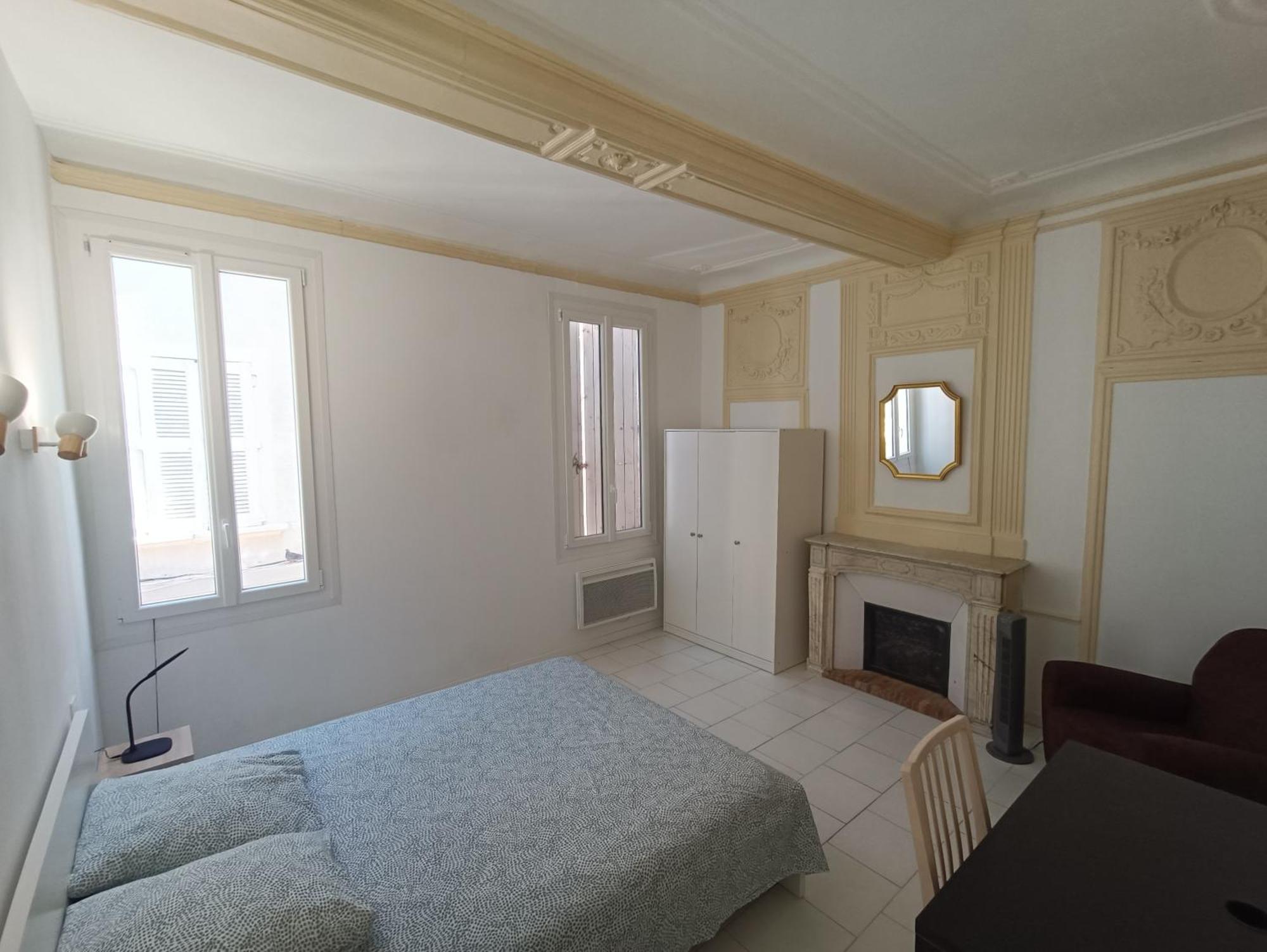 Appartements Et Studio Renoves En 2022, Intra Muros Αβινιόν Εξωτερικό φωτογραφία